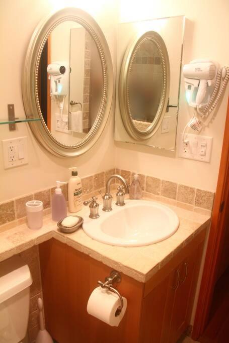 Luxury 1 Bedroom Unit-Walk To Beach -Baby Friendly Los Angeles Exterior photo